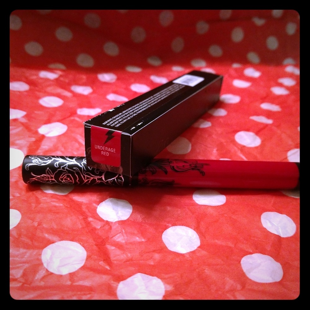 Kat Von D Everlasting Lipstick